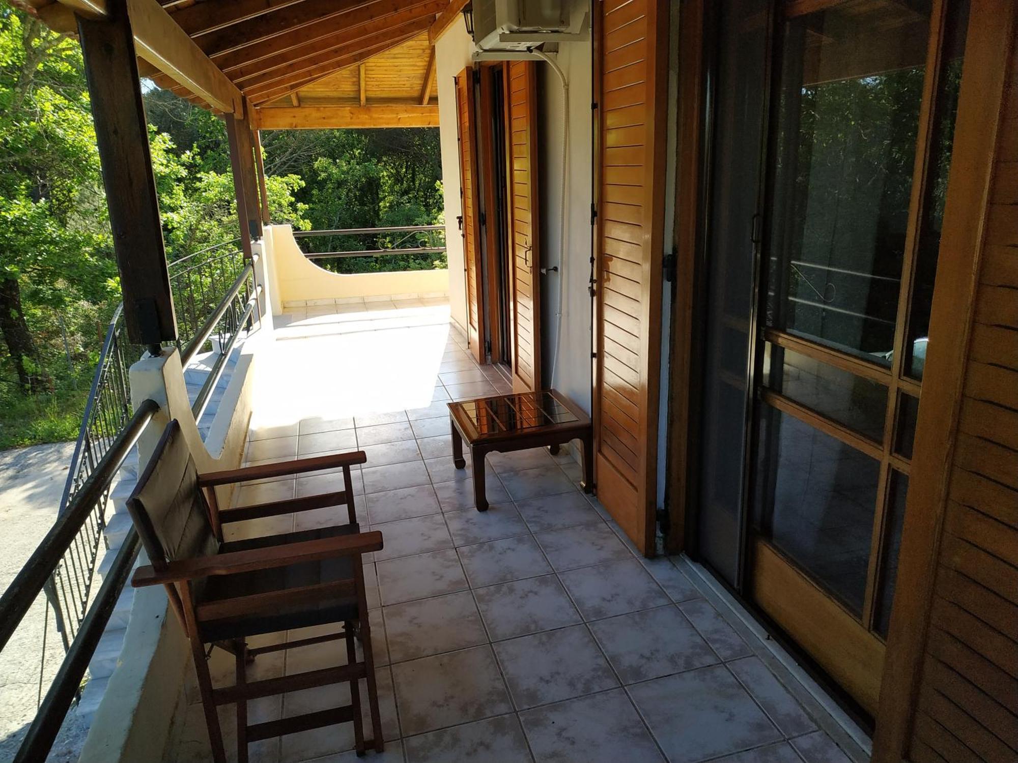 Villa Dimitris Áfra Buitenkant foto